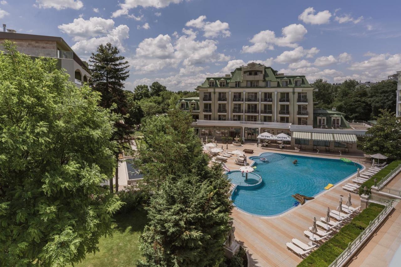 Apartcomplex Splendid Saints Constantine and Helena Bagian luar foto