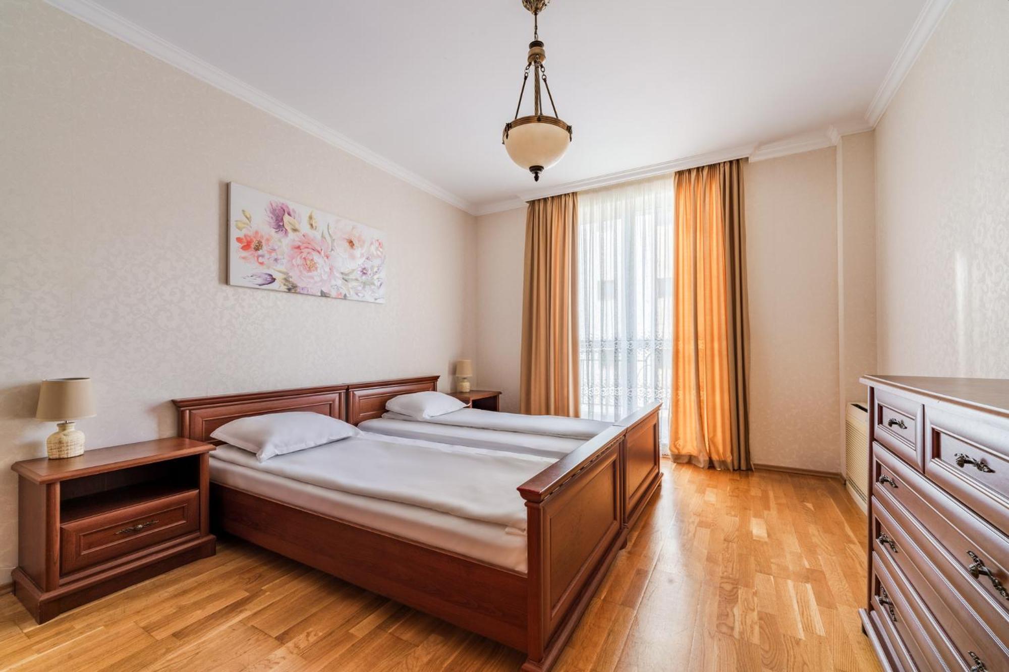 Apartcomplex Splendid Saints Constantine and Helena Bagian luar foto